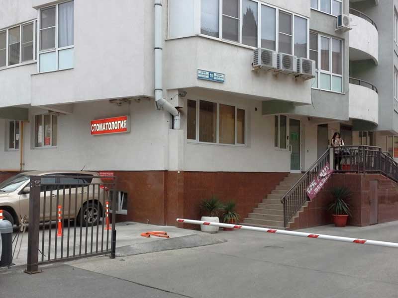 Стоматология в центре Адлера 80 кв.м. stomatologiyasochi